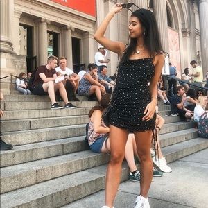 Meet your Posher, Adina